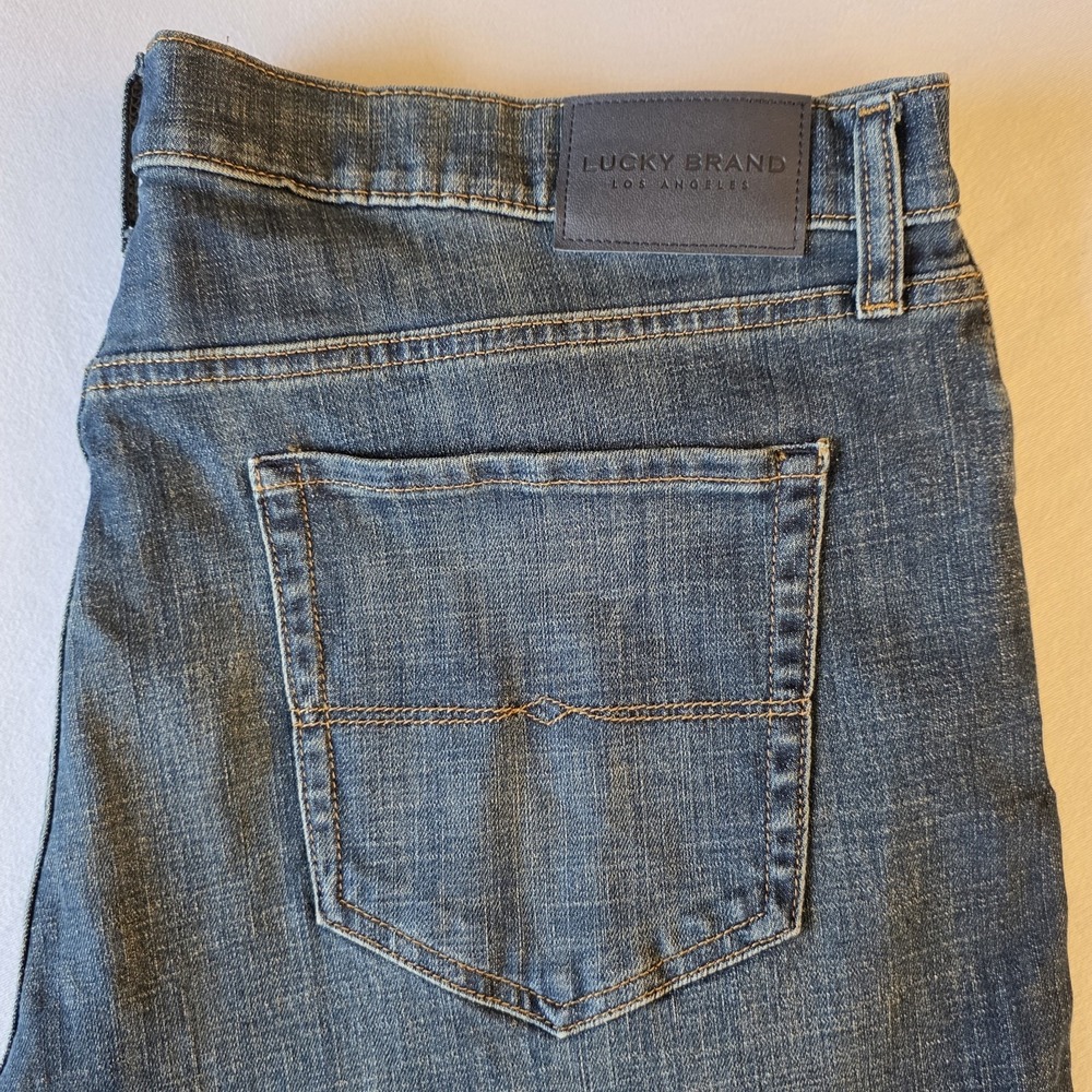 Lucky Brand Men 121 Slim Straight Fit Stretch Blue Denim Jeans Size 38X30 (40X27